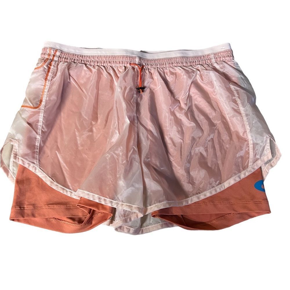 Nike icon clash running shorts size m